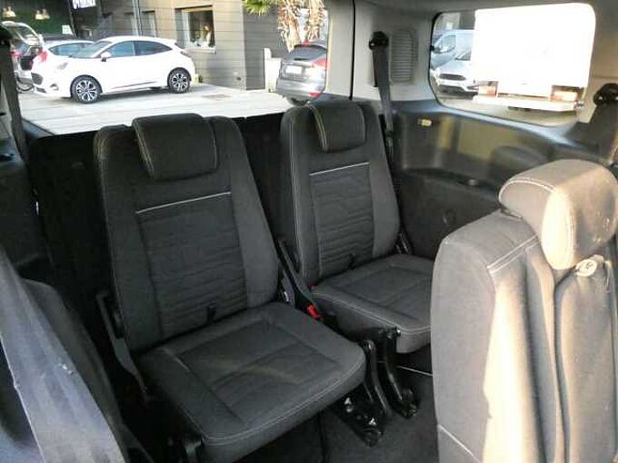 Ford Tourneo Connect 1.6 TDCi 95pk L2 7pl Limited Pano Trekhaak '15 (56037)