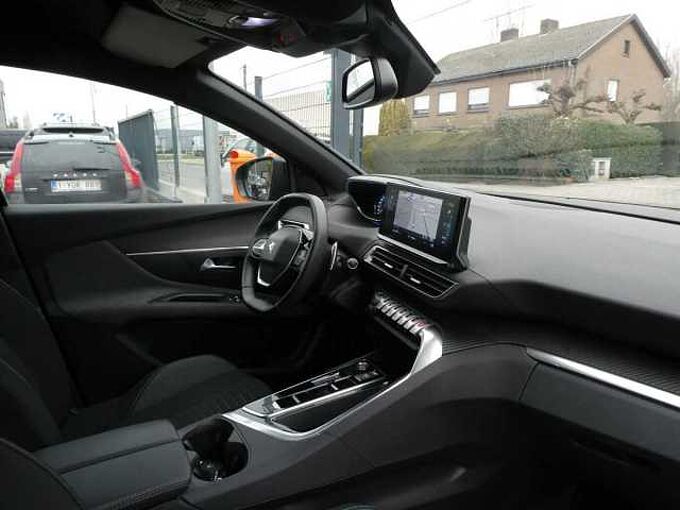 Peugeot 3008 1.6 i PHEV automaat 225pk Business Camera Trekhaak (79856)