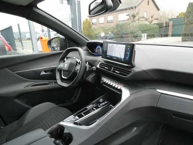 Peugeot 3008 1.6 i PHEV automaat 225pk Business Camera Trekhaak (79856)
