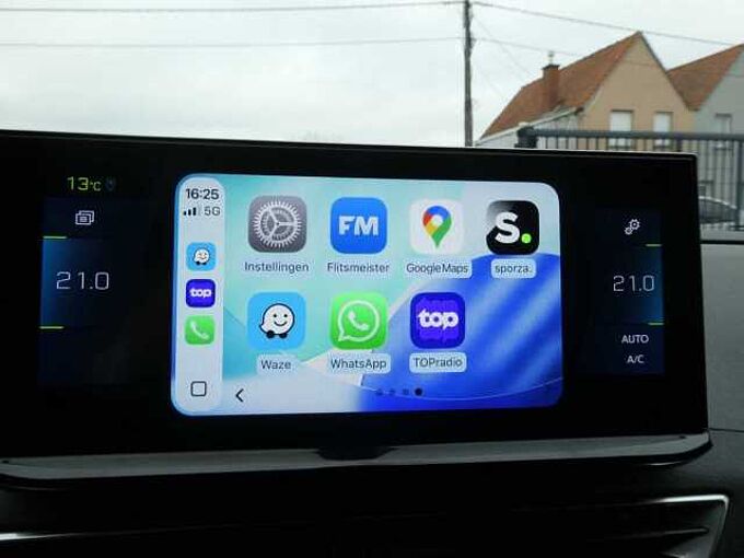 Peugeot 3008 1.6 i PHEV automaat 225pk Business Camera Trekhaak (79856)