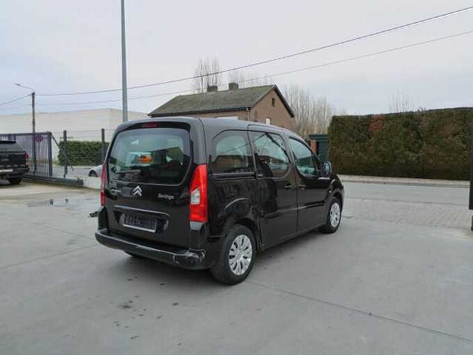 Citroen Berlingo 1.6 HDi 90pk 5pl garantie '09 211000km (14088)