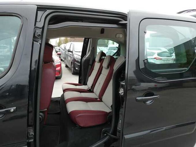 Citroen Berlingo 1.6 HDi 90pk 5pl garantie '09 211000km (14088)