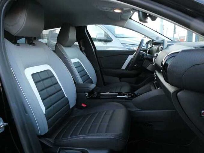 Citroen C4 1.2 i MHEV 136pk Automaat MAX 360&deg; Camera ACC '25 3000km (32208)