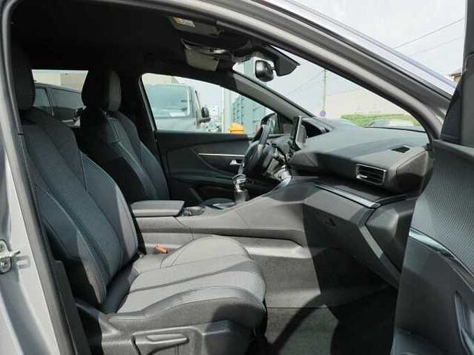 Peugeot 5008 1.2 i benzine 130pk 7pl Allure Camera ACC BLIS '24 34000km (08721)