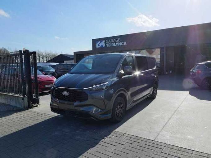 Ford Transit Custom L2 Multi-Use SPORT 5pl 2.5 i PHEV 233pk Automaat STOCK (43406)