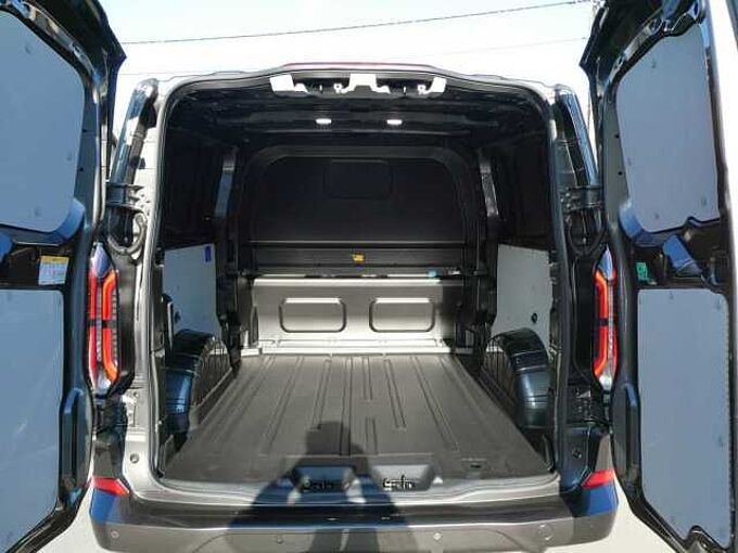 Ford Transit Custom L2 Multi-Use SPORT 5pl 2.5 i PHEV 233pk Automaat STOCK (43403)