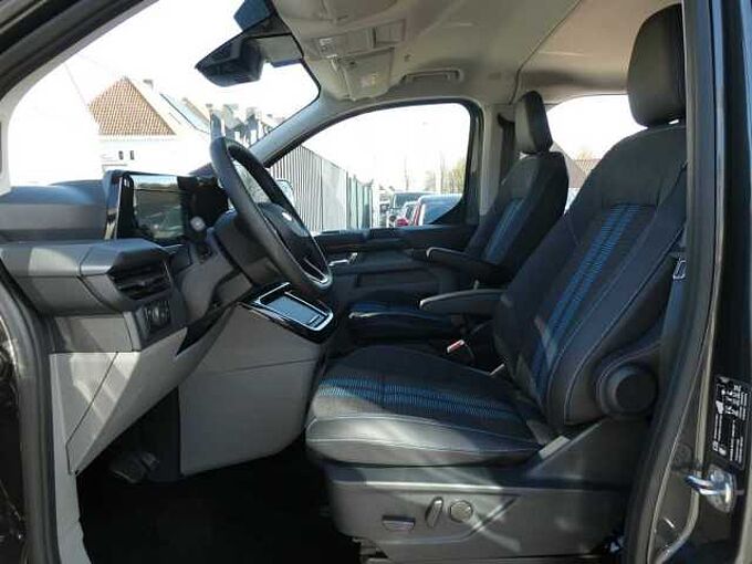 Ford Transit Custom L2 Multi-Use SPORT 5pl 2.5 i PHEV 233pk Automaat STOCK (43403)