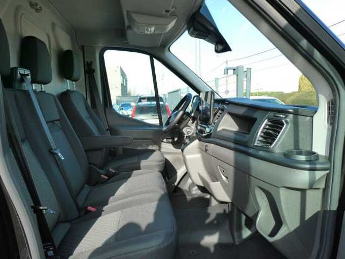 Ford Transit 2T 350L L3H2 2.0 TDCi 130pk Automaat 3pl Trend STOCK (76728)