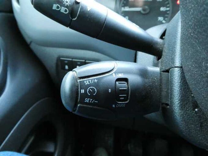 Peugeot Partner 1.6 HDi 100pk 3pl Lichte vracht Trekhaak '16 174000km (24408)