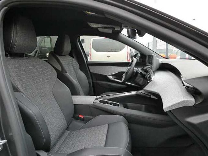 Peugeot 5008 1.2 i MHEV automaat 130pk 7 plaatsen Allure Camera '25 20000km (47629)