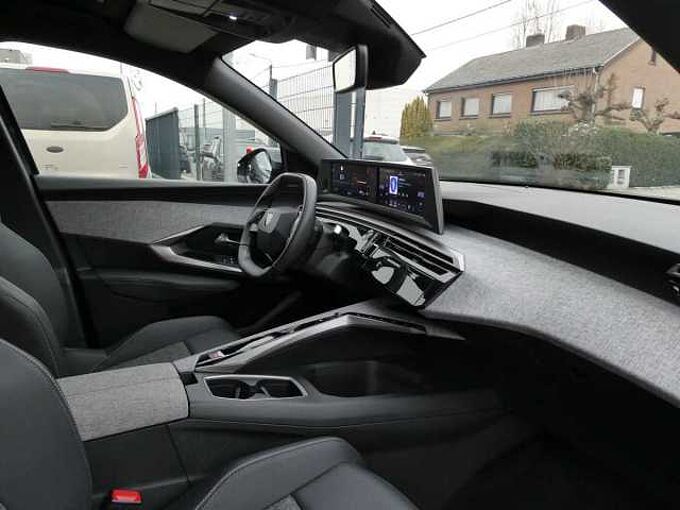 Peugeot 5008 1.2 i MHEV automaat 130pk 7 plaatsen Allure Camera '25 20000km (47629)