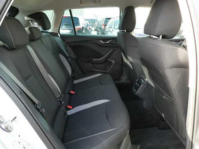 SKODA Kamiq 1.0 TSi 115pk Automaat Business Camera '25 17000km (84573)