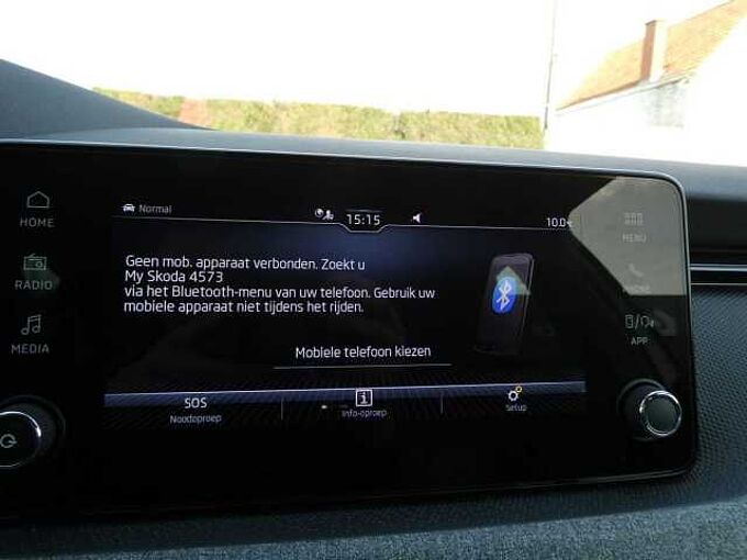 SKODA Kamiq 1.0 TSi 115pk Automaat Business Camera '25 17000km (84573)