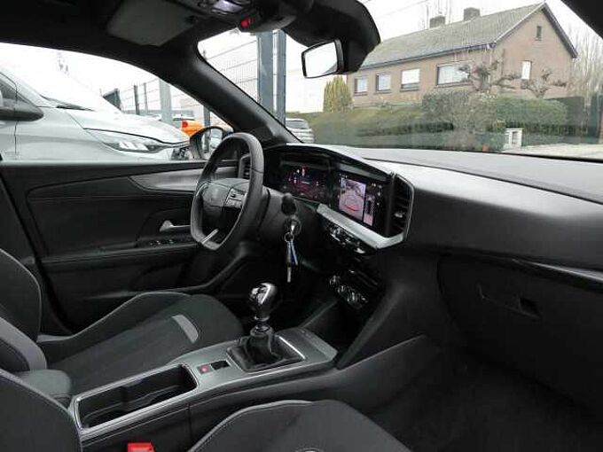 Opel Mokka 1.2 i benzine 136k GS Line SPORT '25 15000km (19215)