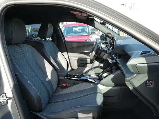 Peugeot 2008 1.2 i 130pk Automaat Allure 360&deg; Camera BLIS ACC '25 7000km (94319)