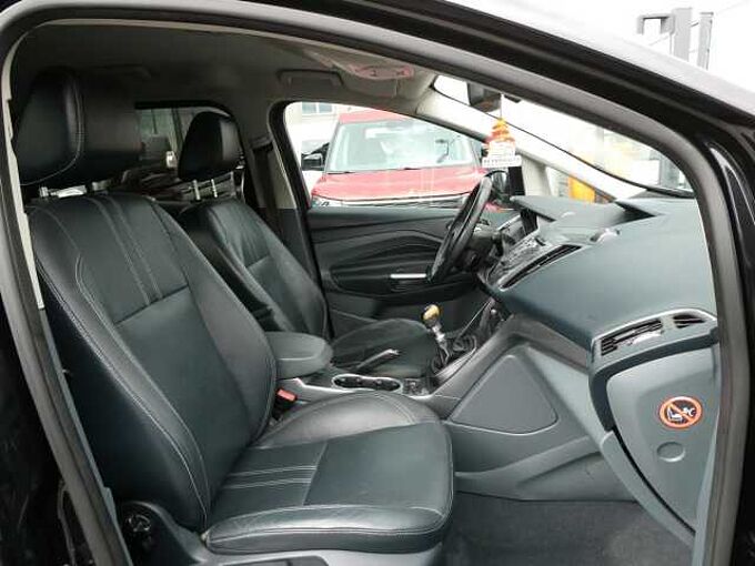 Ford Grand C-Max 1.6 i benzine 150pk Titanium Leder Trekhaak (15901)