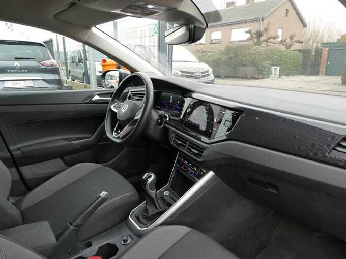 Volkswagen Taigo 1.0 TSi 115pk Business Luxe Camera '25 14000km (38721)