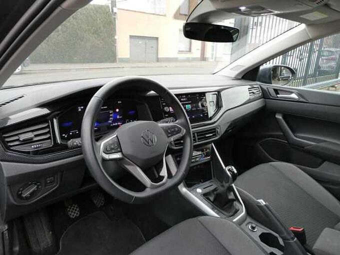 Volkswagen Taigo 1.0 TSi 115pk Business Luxe Camera '25 14000km (38721)