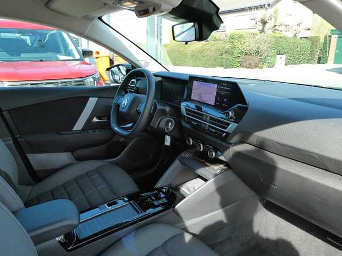 Citroen C4 1.2 i benzine 130pk Automaat Camera '25 19000km (24631)