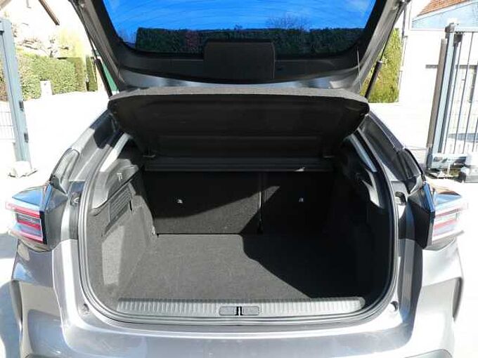 Citroen C4 1.2 i benzine 130pk Automaat Camera '25 19000km (24631)