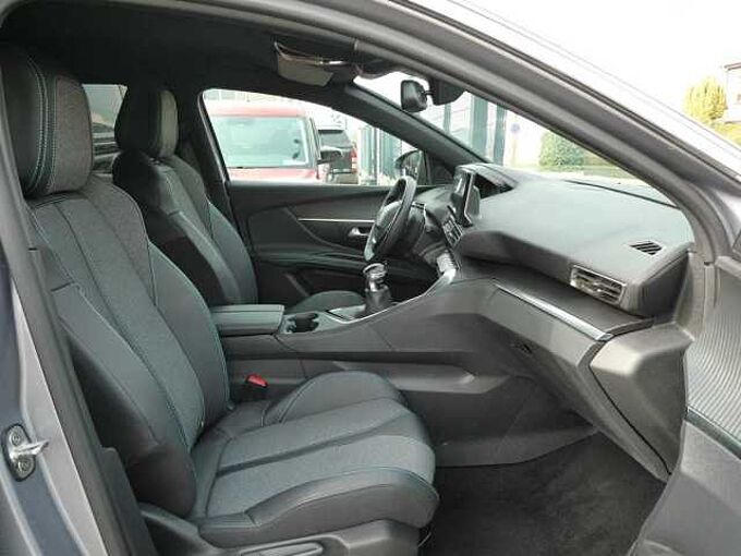 Peugeot 3008 1.2 i benzine 130pk Allure Camera ACC BLIS '24 41000km (28132)