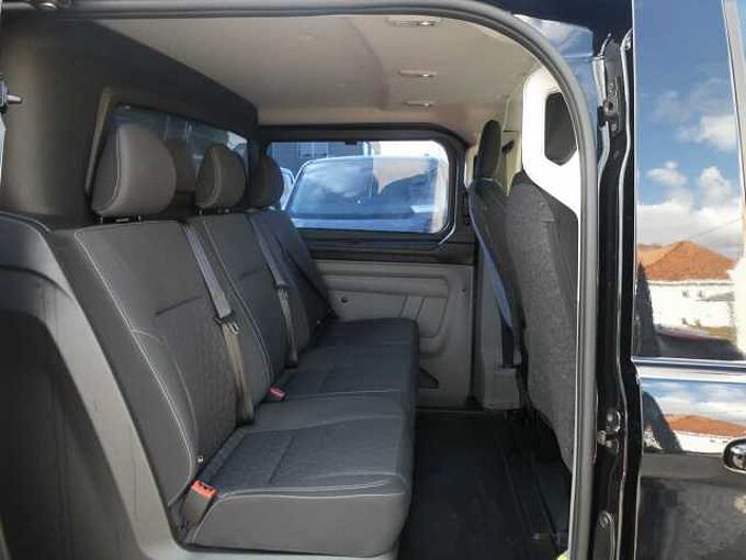 Ford Transit Custom L2 Multi-Use 5pl 320L 2.0 TDCi 136pk Limited Luxe STOCK (60831)