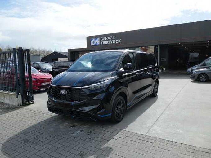 Ford Transit Custom L2 Multi-Use 5pl SPORT automaat 2.0 TDCi 170pk STOCK (48578)