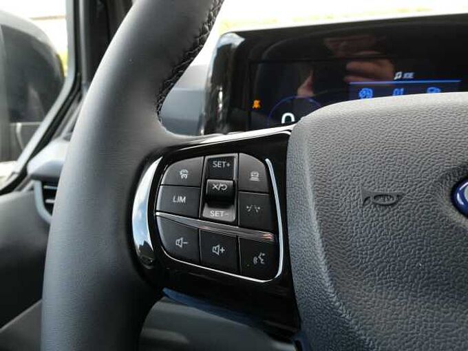 Ford Transit Custom L2 Multi-Use 5pl SPORT automaat 2.0 TDCi 170pk STOCK (48578)