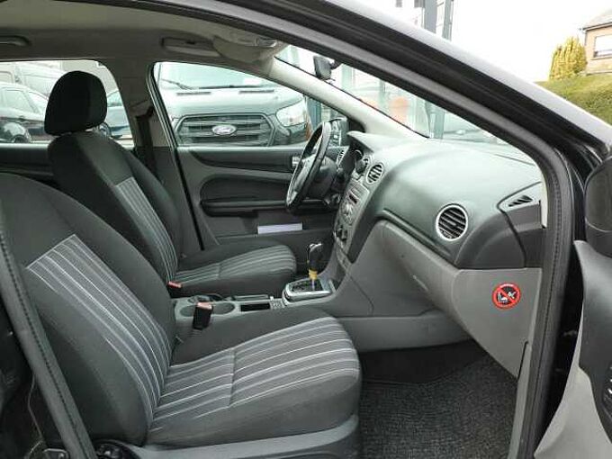 Ford Focus Break 2.0 TDCi 110pk Automaat Trend '09 316000km (19005)