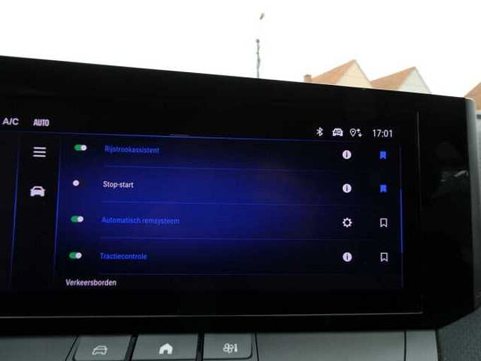 Opel Astra 1.2 i benzine 110pk Business 5d '23 49000km (01819)