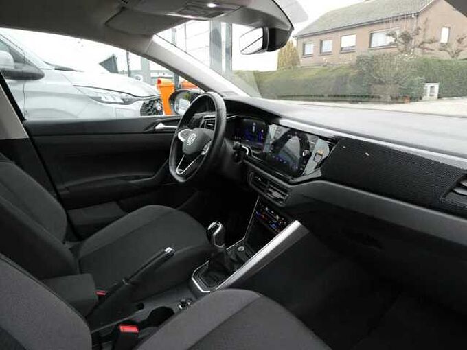 Volkswagen Taigo 1.0 TSi 95pk Business Luxe Camera '25 20000km (50820)