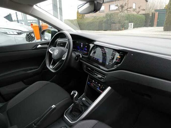 Volkswagen Taigo 1.0 TSi 95pk Business Luxe Camera '25 20000km (50820)