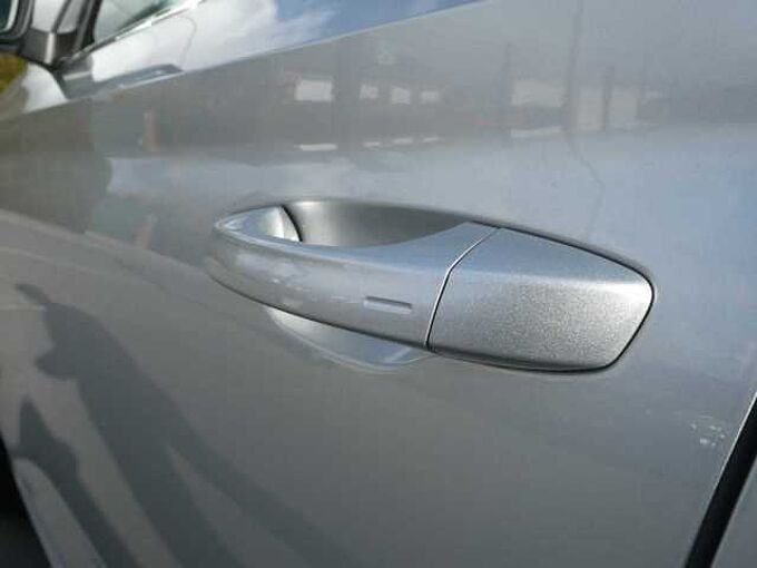 SKODA Kamiq 1.0 TSi 115pk Automaat Business Camera '25 17000km (84573)