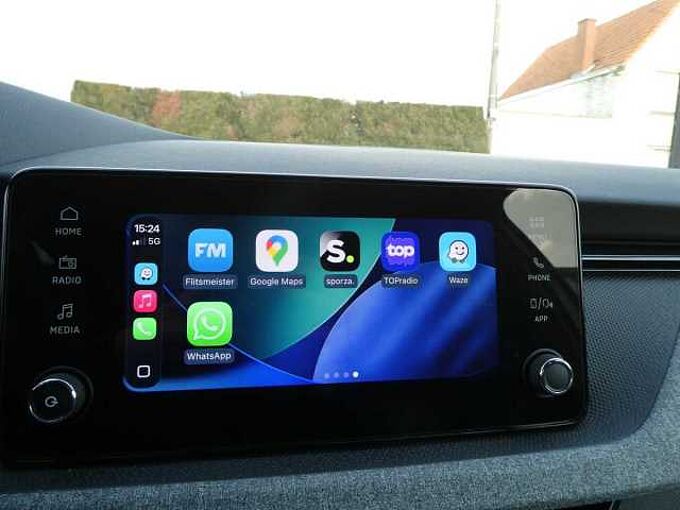 SKODA Kamiq 1.0 TSi 115pk Automaat Business Camera '25 17000km (84573)