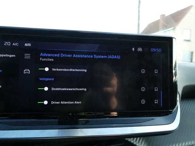 Peugeot 2008 1.2 i 130pk Automaat Allure 360&deg; Camera BLIS ACC '25 7000km (94319)