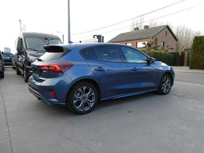 Ford Focus 1.0 i MHEV 155pk ST-Line BLIS ACC Camera '22 58000km (73183)