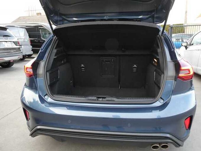 Ford Focus 1.0 i MHEV 155pk ST-Line BLIS ACC Camera '22 58000km (73183)