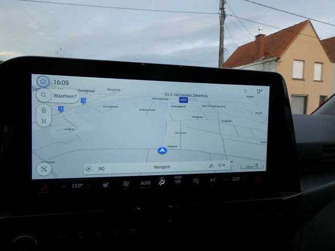 Ford Transit Custom L1 Multi-Use SPORT 5pl 2.5 i PHEV 233pk Automaat STOCK (18845)