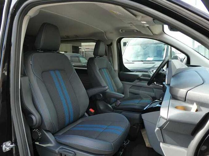 Ford Transit Custom L2 Multi-Use 5pl SPORT automaat 2.0 TDCi 170pk STOCK (48578)