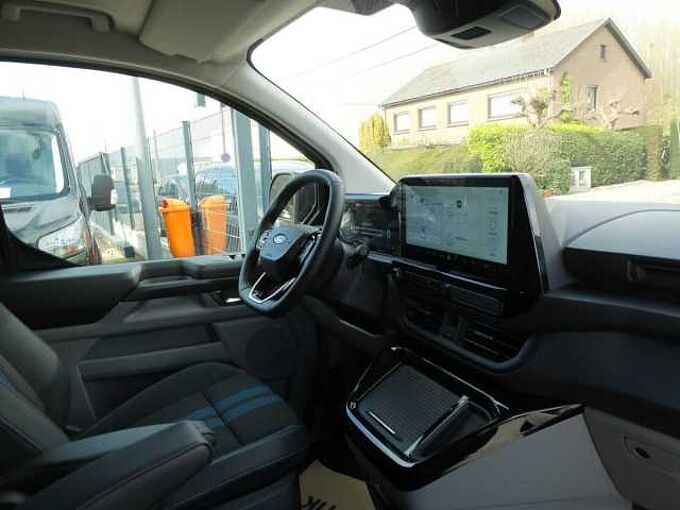 Ford Transit Custom L2 Multi-Use 5pl SPORT automaat 2.0 TDCi 170pk STOCK (48578)