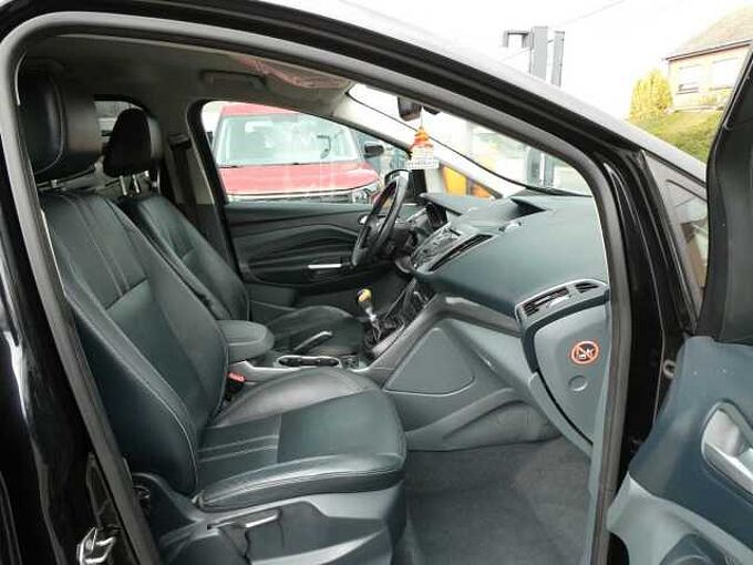 Ford Grand C-Max 1.6 i benzine 150pk Titanium Leder Trekhaak (15901)