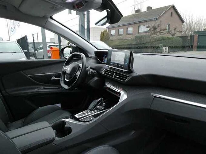 Peugeot 3008 1.6 i PHEV aut 225pk Allure Camera ACC BLIS '22 38000km (78900)
