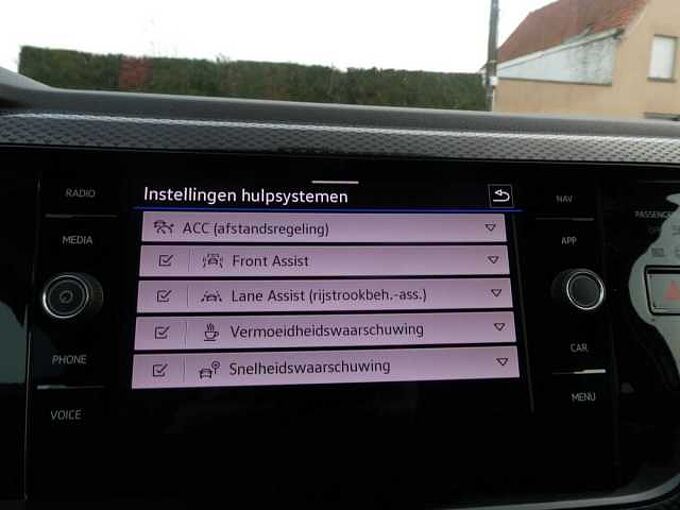 Volkswagen Taigo 1.0 TSi 95pk Business Luxe Camera '25 19000km (51628)