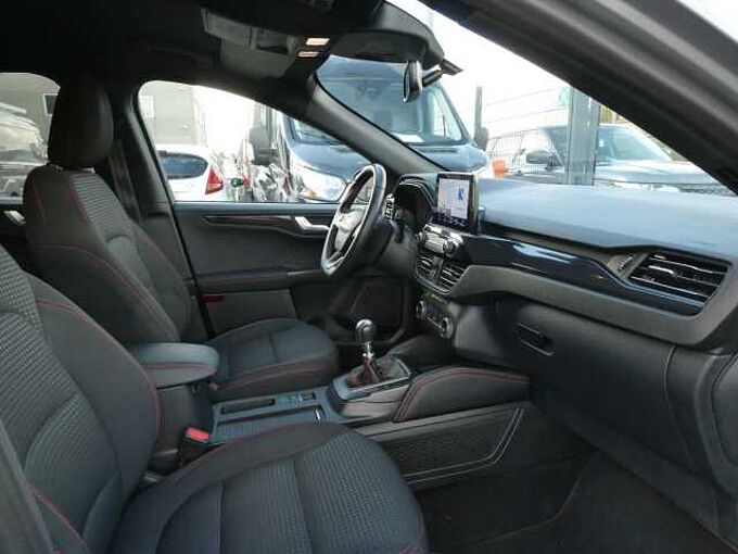 Ford Kuga ST-Line 1.5 i 150pk ACC BLIS Trekhaak '20 81000km (15900)