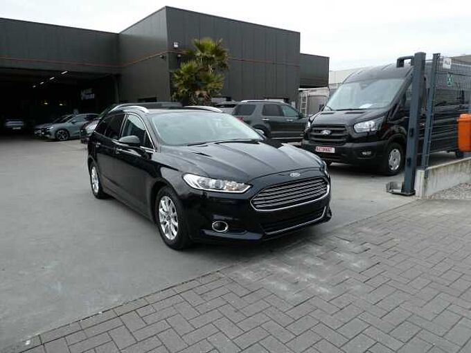 Ford Mondeo Break 1.6 TDCi 115pk Titanium '16 203000km (03029)