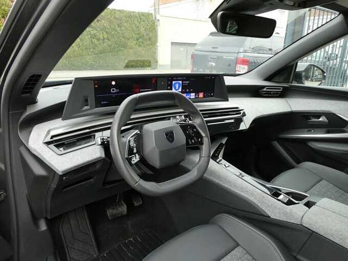 Peugeot 5008 1.2 i MHEV automaat 145pk 7 plaatsen Allure Camera '25 32000km (36709)