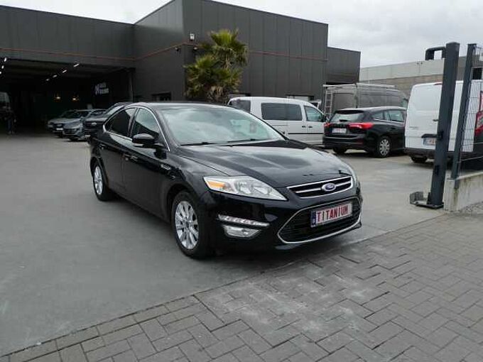 Ford Mondeo 5d 1.6 TDCi 115pk Titanium Luxe Leder Trekhaak (19591)