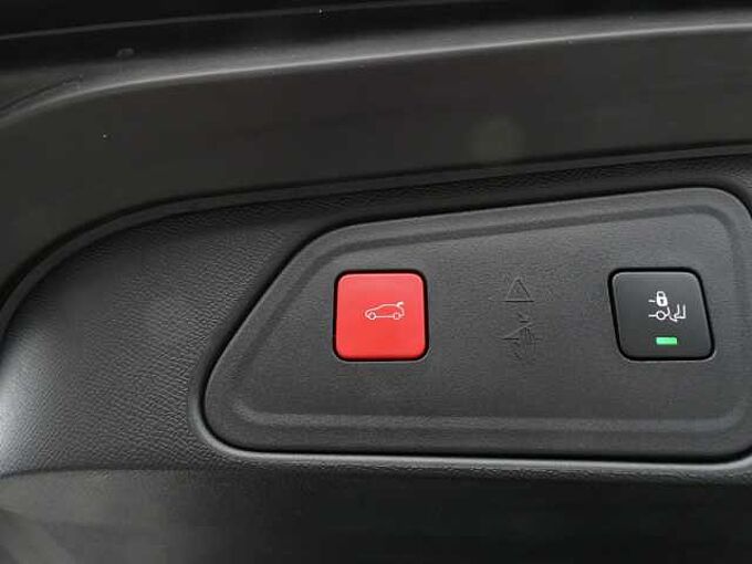 Peugeot 3008 1.2 i 130pk GT Open Dak Camera ACC BLIS '23 30000km (60521)