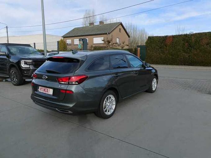 Hyundai i30 Break 1.0 i benzine 120pk Automaat Business Camera (91954)