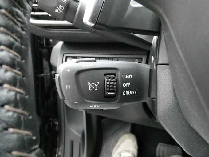 Peugeot 3008 1.2 i benzine 130pk Automaat STYLE Camera '22 41000km (60542)